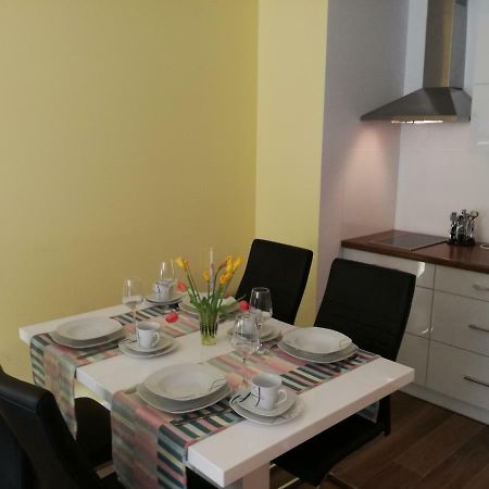 Apartament Dwie Sosny อุสตรอเนียมอร์สเกีย ภายนอก รูปภาพ