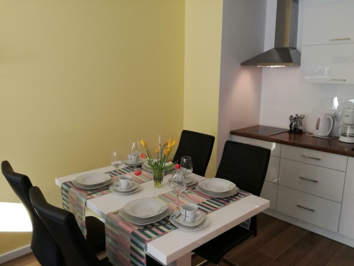 Apartament Dwie Sosny อุสตรอเนียมอร์สเกีย ภายนอก รูปภาพ