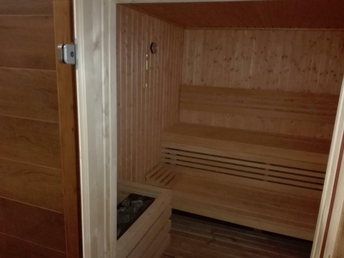Apartament Dwie Sosny อุสตรอเนียมอร์สเกีย ภายนอก รูปภาพ